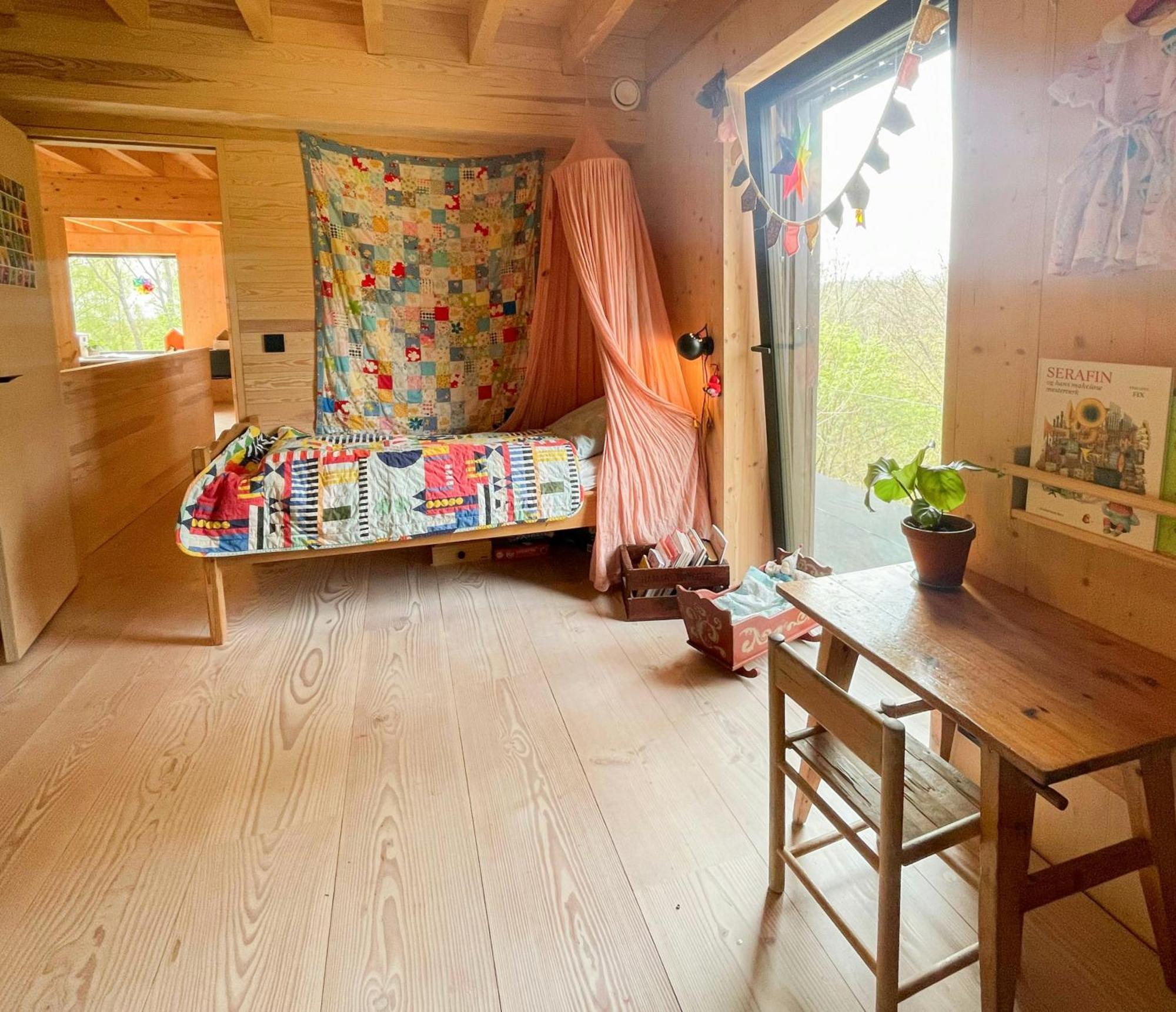 Perfect Location By The Forest Edge In Casa de férias *